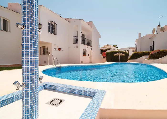Los Pinos 23 Villas Casasol